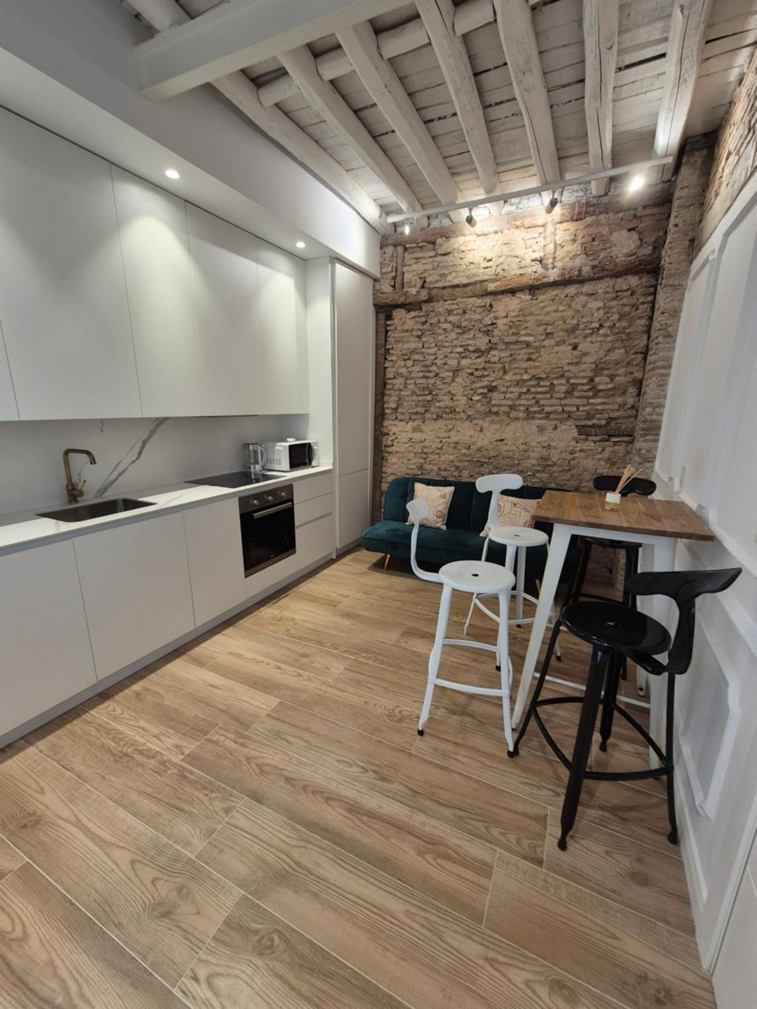 Hermosos Apartamentos En Pleno Centro グラナダ エクステリア 写真